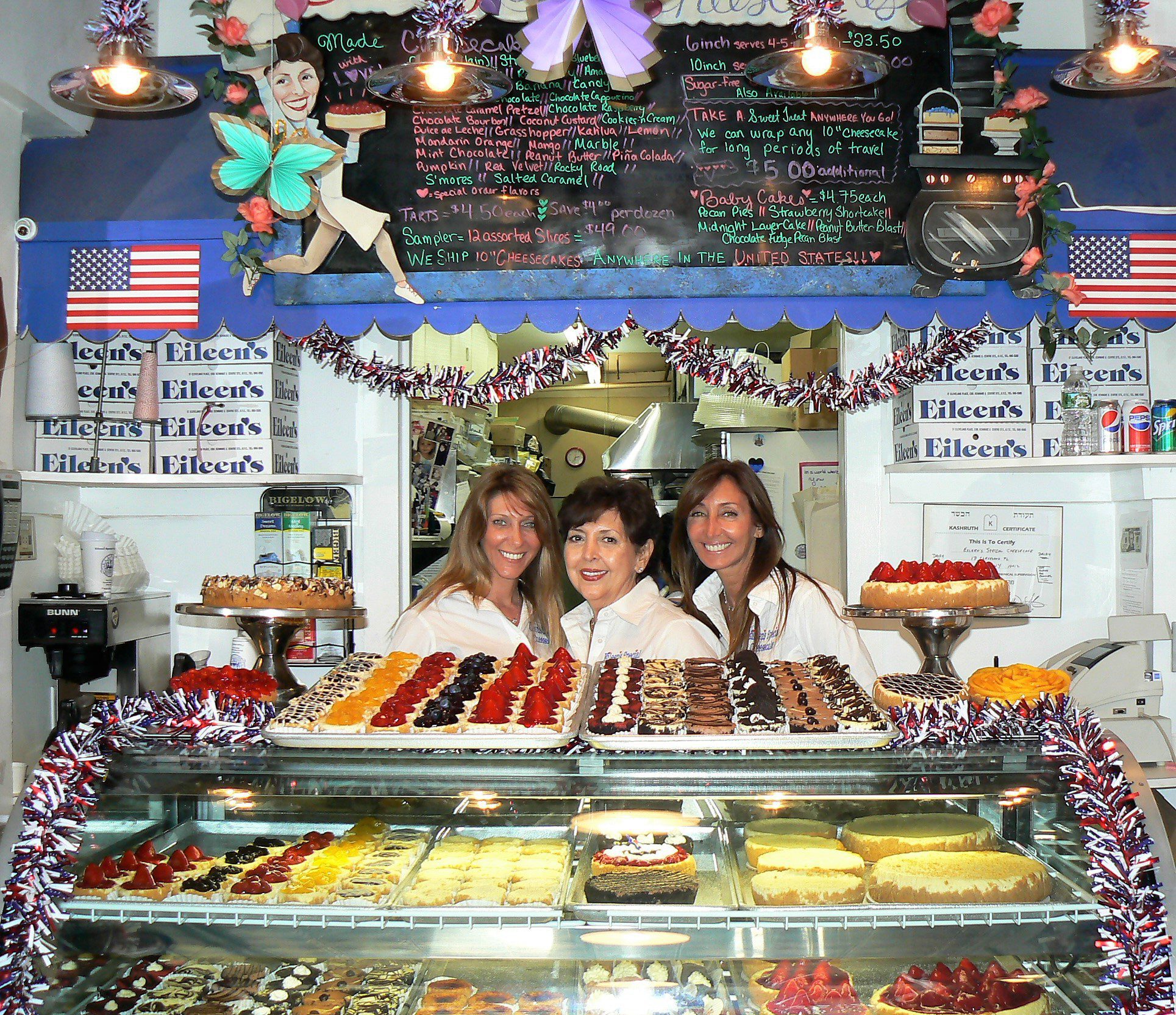 Eileen (center) with her daughters Bonnie (right) and Holly (left).