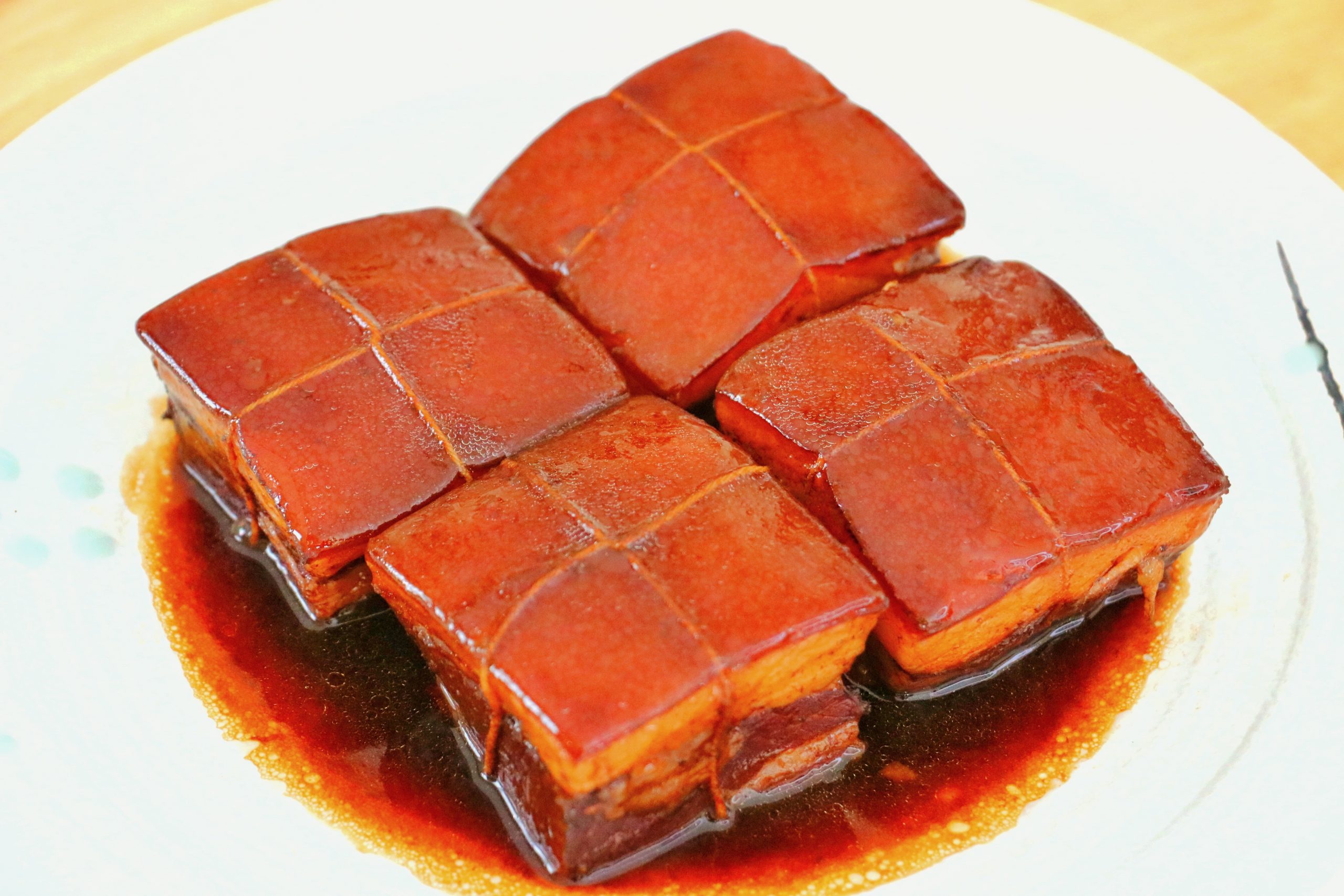Super Delicious Braised Pork Belly (Dong Po Rou 東坡肉) - CiCi Li