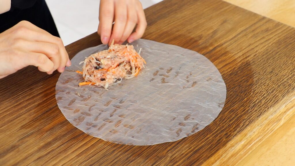 Vietnamese Fried Spring Rolls 4