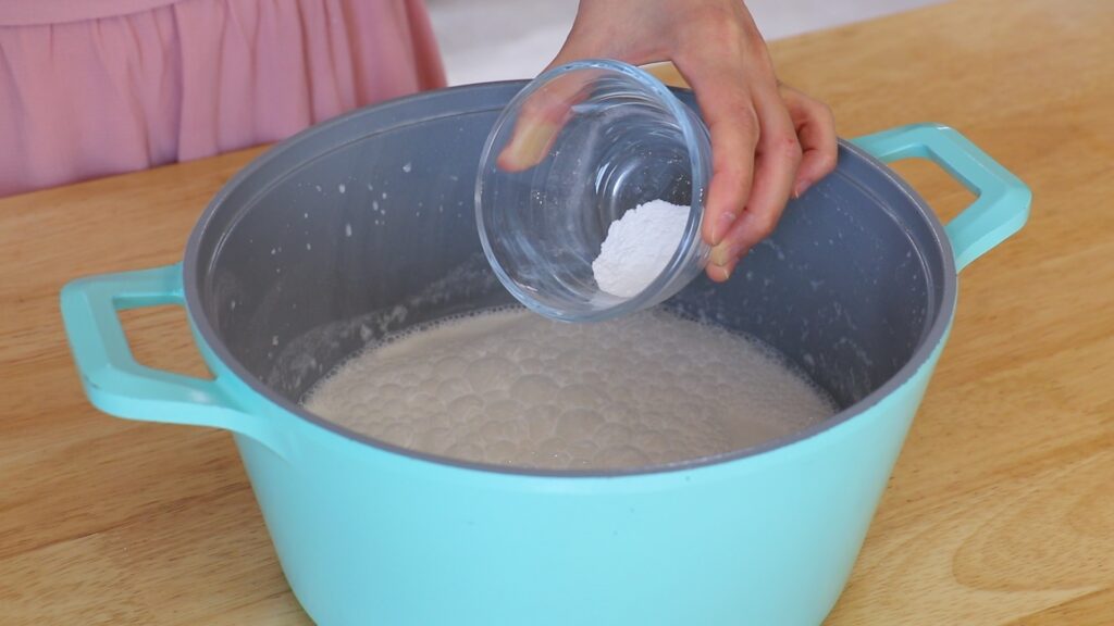 White Sugar Cake 7