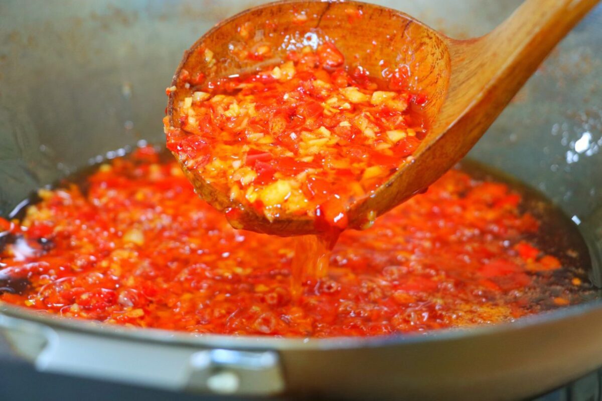 Chili Garlic Sauce Recipe