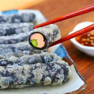 Crispy Salmon Seaweed Rolls with Rice Paper