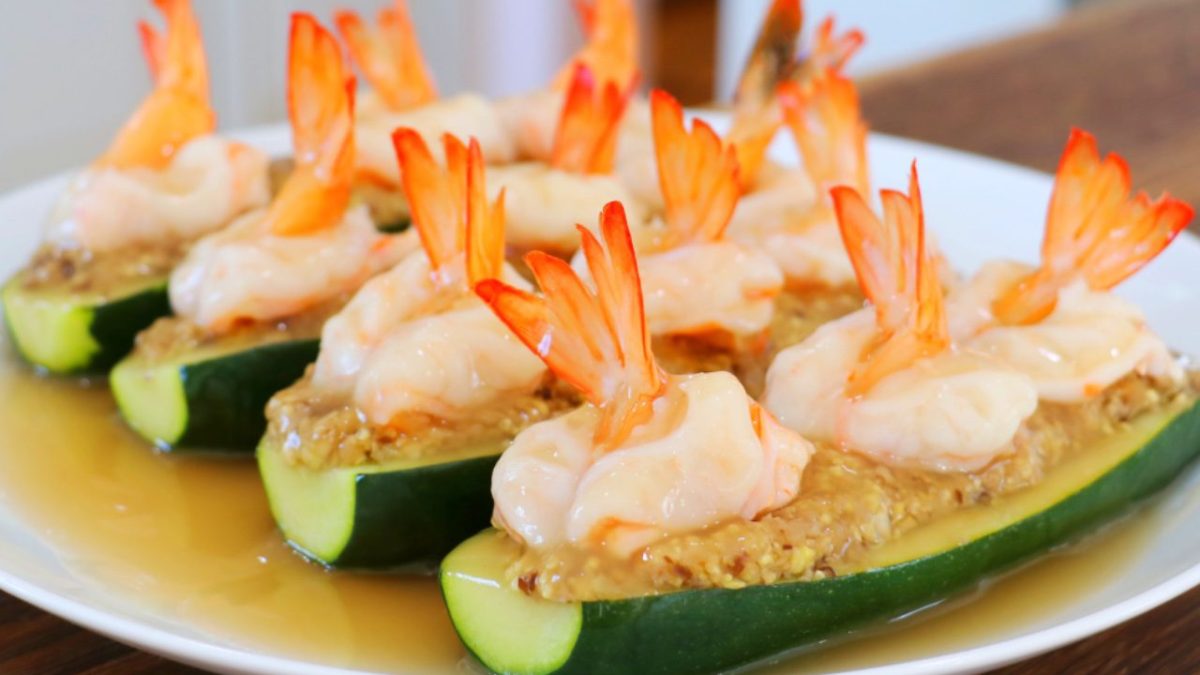 CiCi Li - Steamed Shrimp Zucchini Boats