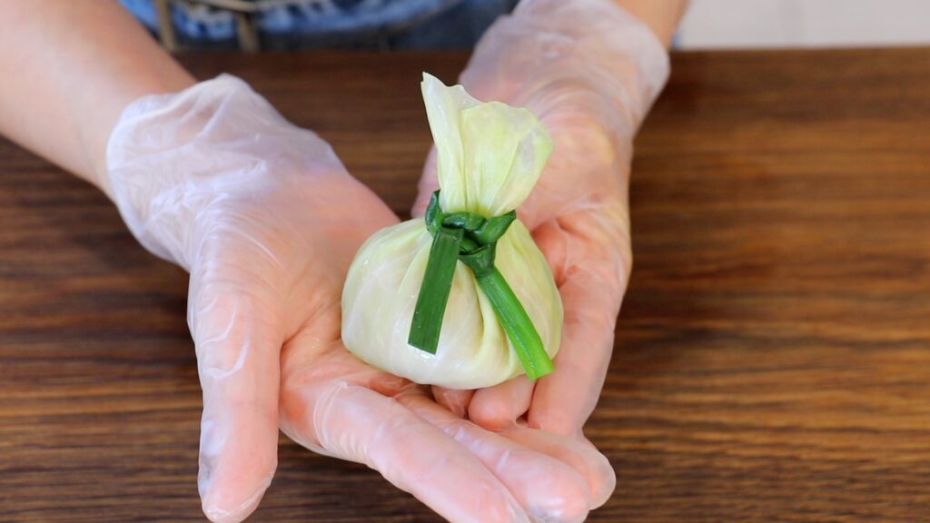 Cabbage Soup Dumplings 3. Wrap Done