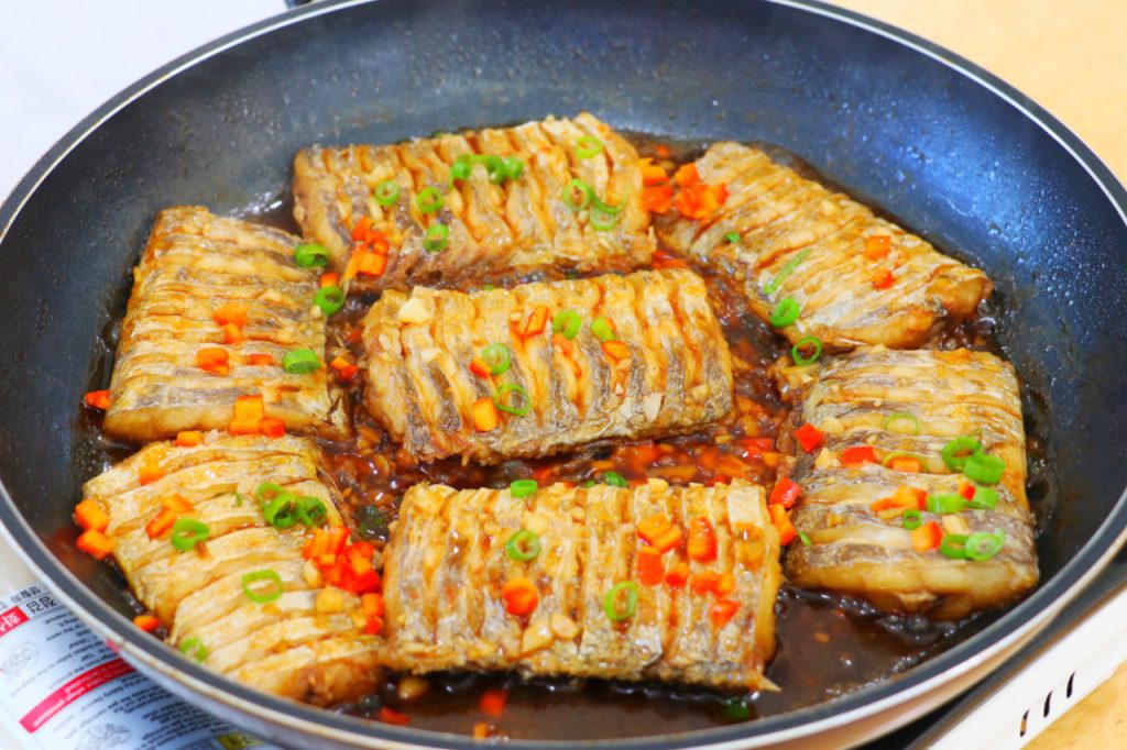 Red Braised Belt Fish Recipe - CiCi Li, Asian Home Cooking