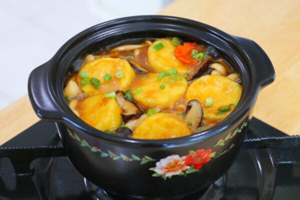 Braised Egg Tofu and Mushrooms Clay Pot
