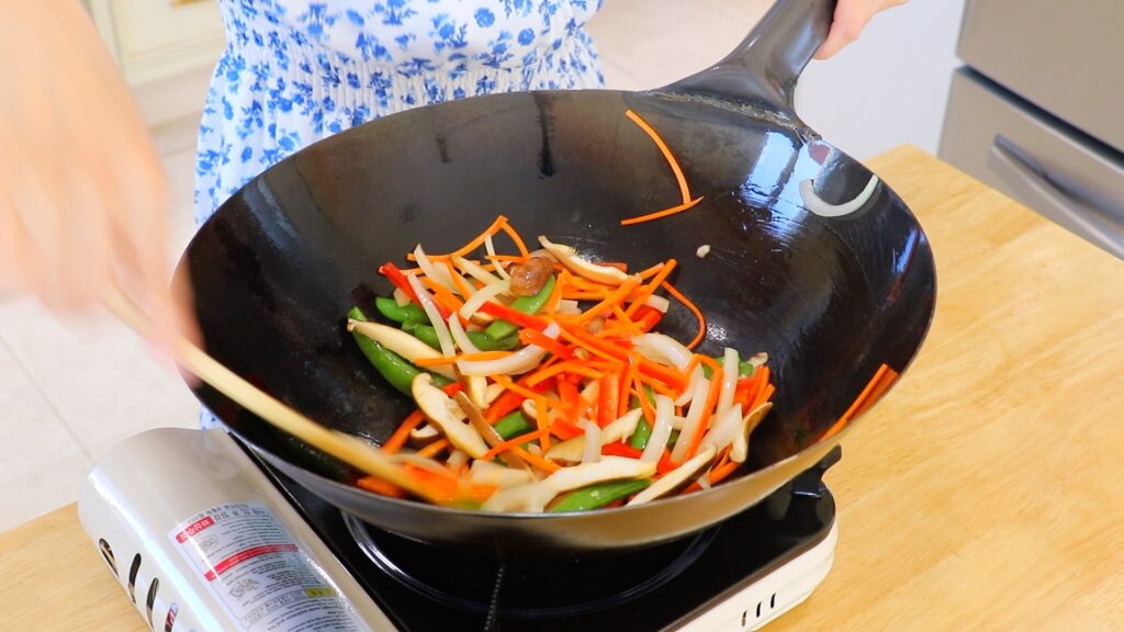 Chicken Lo Mein 4. Veggies