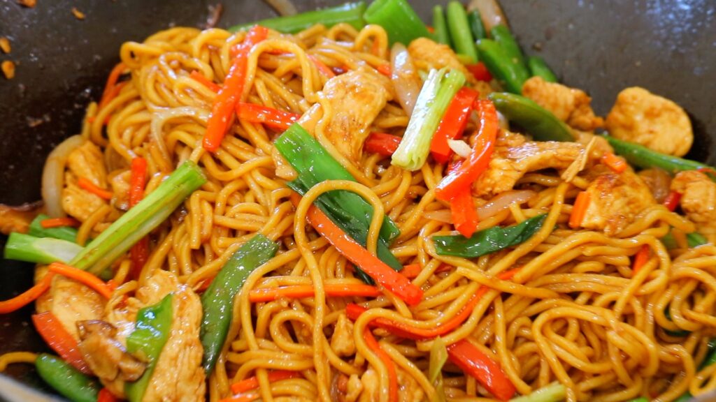 Chicken Lo Mein 6. Serve