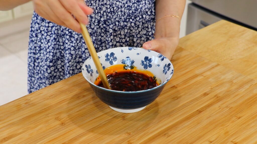 Crispy Shrimp Dumplings w Rice Paper 2