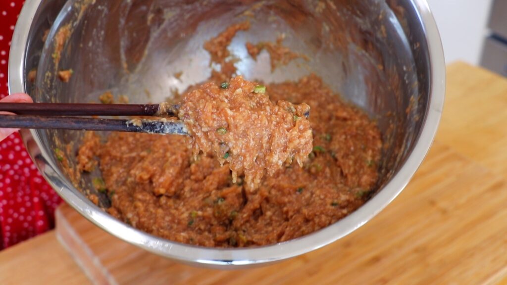 Spicy Wonton 2. Filling
