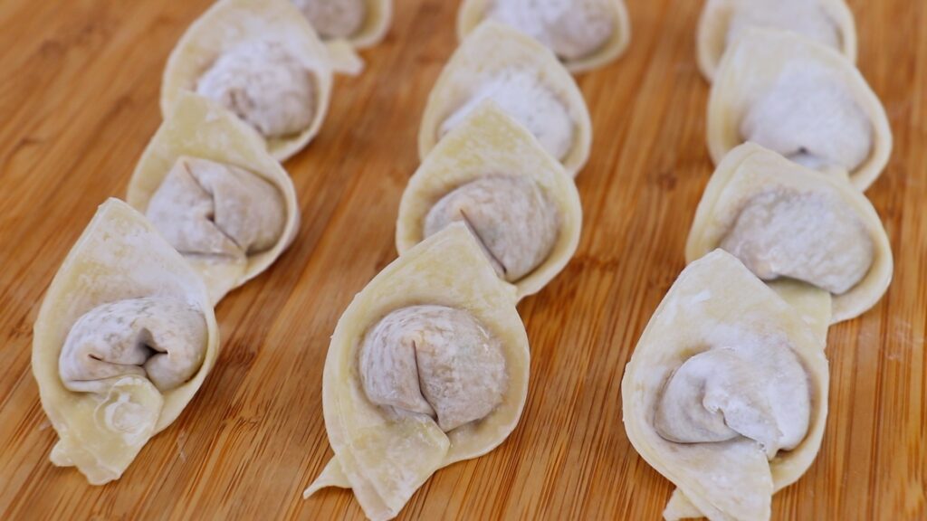 Spicy Wonton 5. Wontons