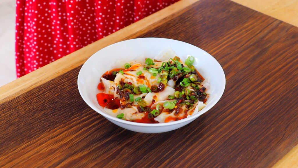 Spicy Wonton 7. Serve