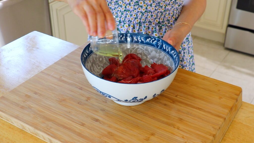 Beef Chow Mein 1. Marinate