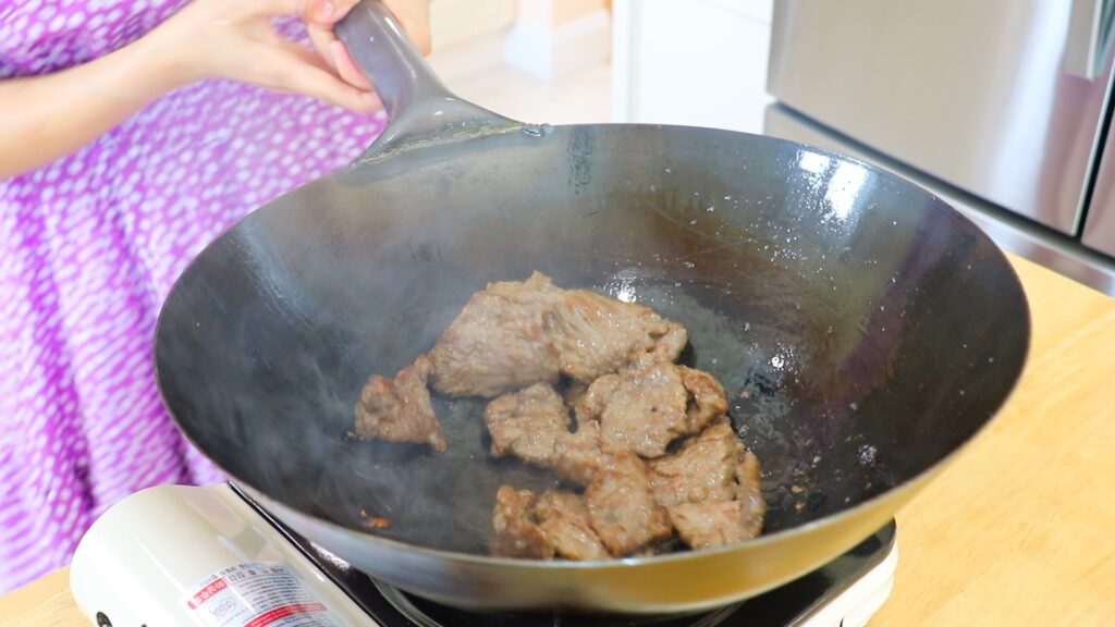 Beef Chow Fun 3. Stir-Fried Beef