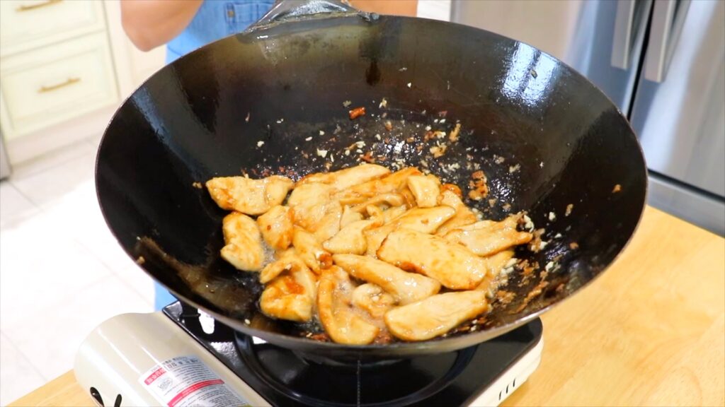 25-Min Chicken Lo Mein 4