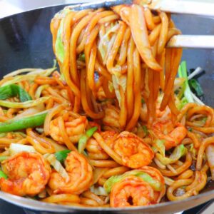 15-Min Stir-Fry Shrimp Udon