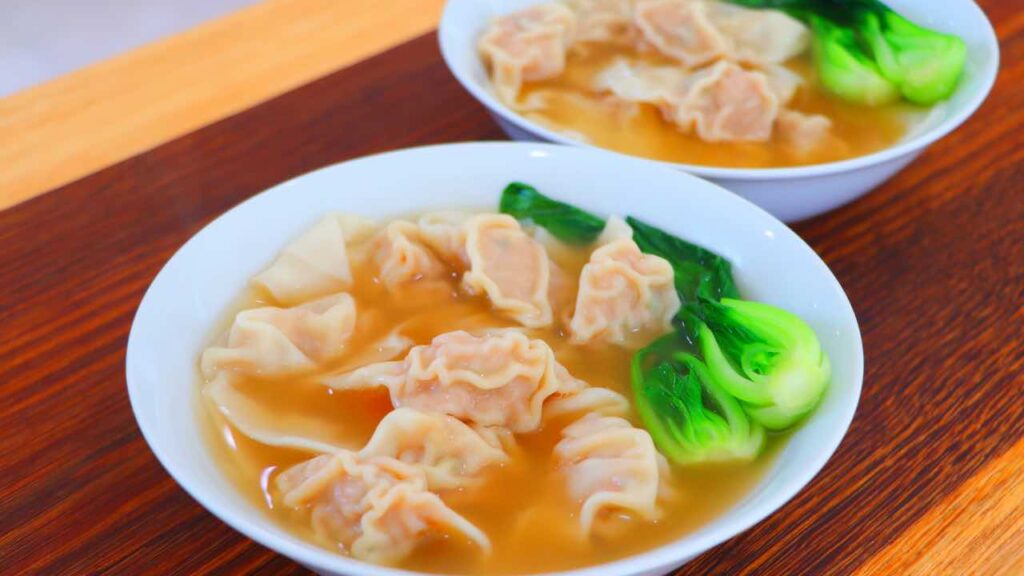 25-Min Chicken Wonton Soup YT 1