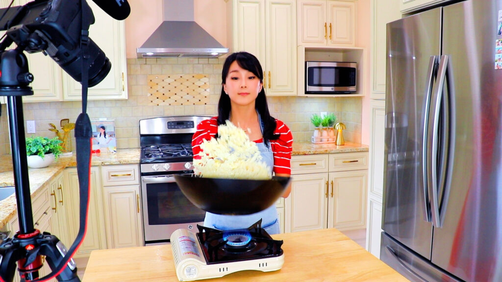 15-Min Chicken Fried Rice 5. Toss the Rice