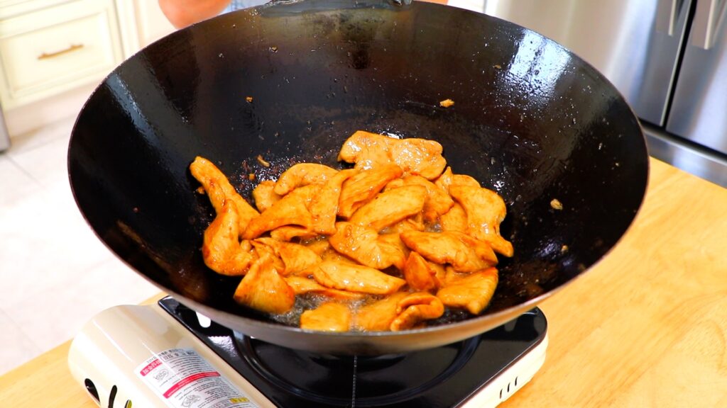20-Min Chicken Pad See Ew 4