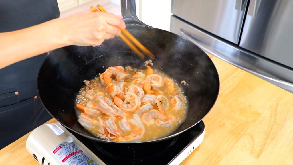 10-Min Shrimp with Lobster Sauce 2