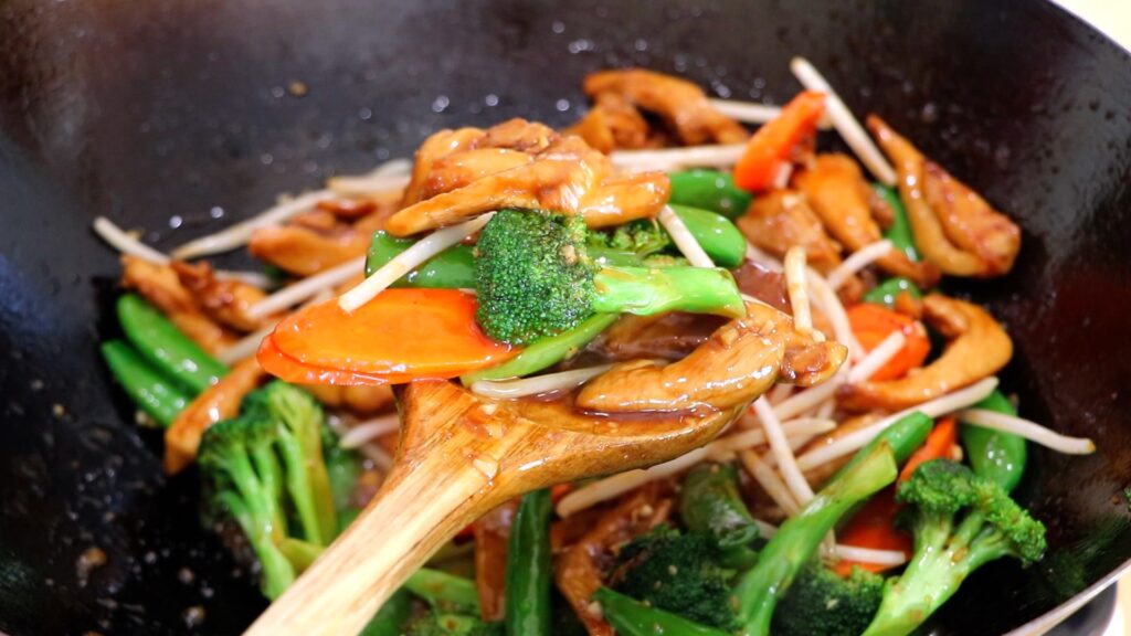25-Min Chicken Chop Suey 6