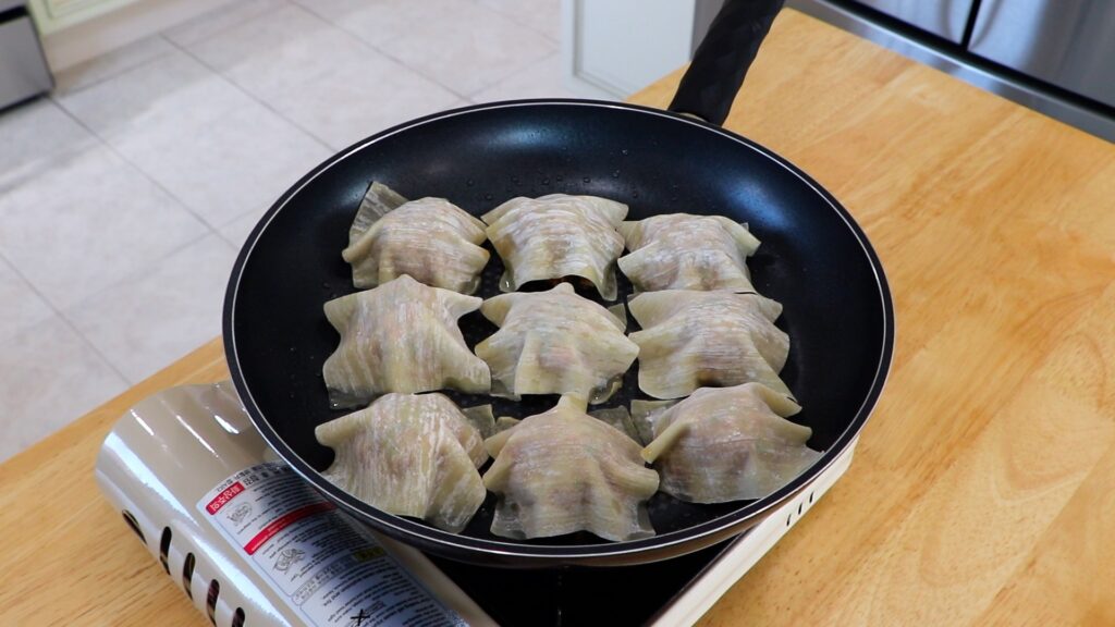 15-Min Pork Blanket Dumplings 4